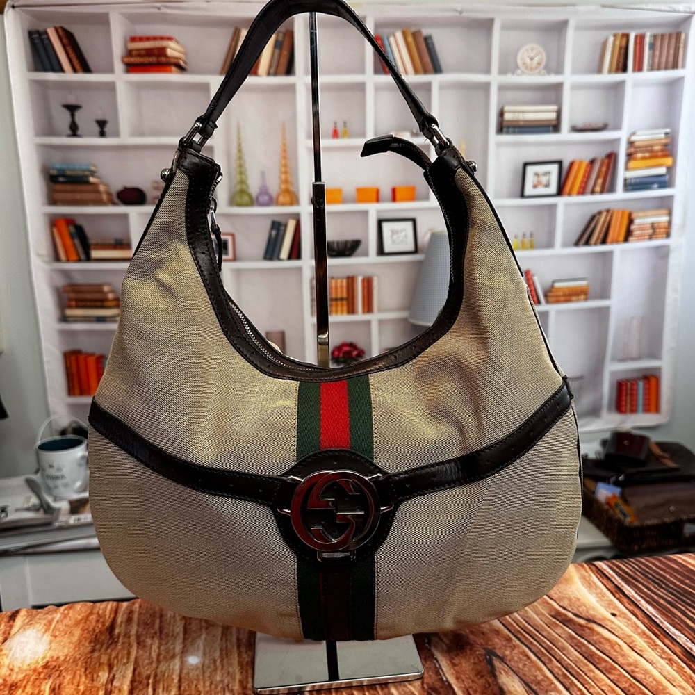 Gucci shoulder Bag